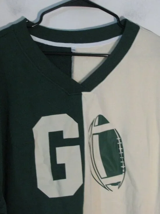 Football Sweatshirt 2XL New NWOT Green & Cream Knit Stretch - Picture 2 of 4